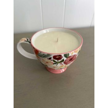 Freesia & Lilac Soy Wax Candle in Floral Tea Cup