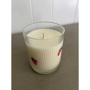 Strawberry Cup Candle - Strawberry Cheesecake Scented
